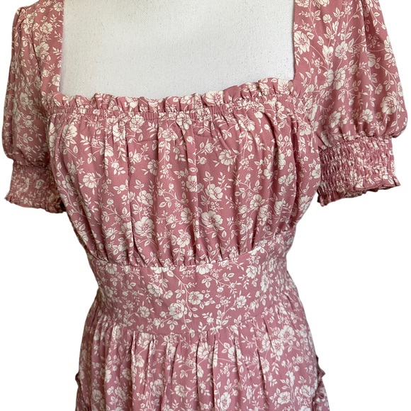 Trixxi Floral Smocked Sleeve Mini Dress Size Small - Picture 7 of 16